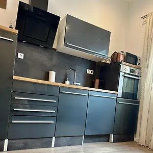 Apartment Ferienwohnung Lauri Sommeraktion 2025, Bayreuth